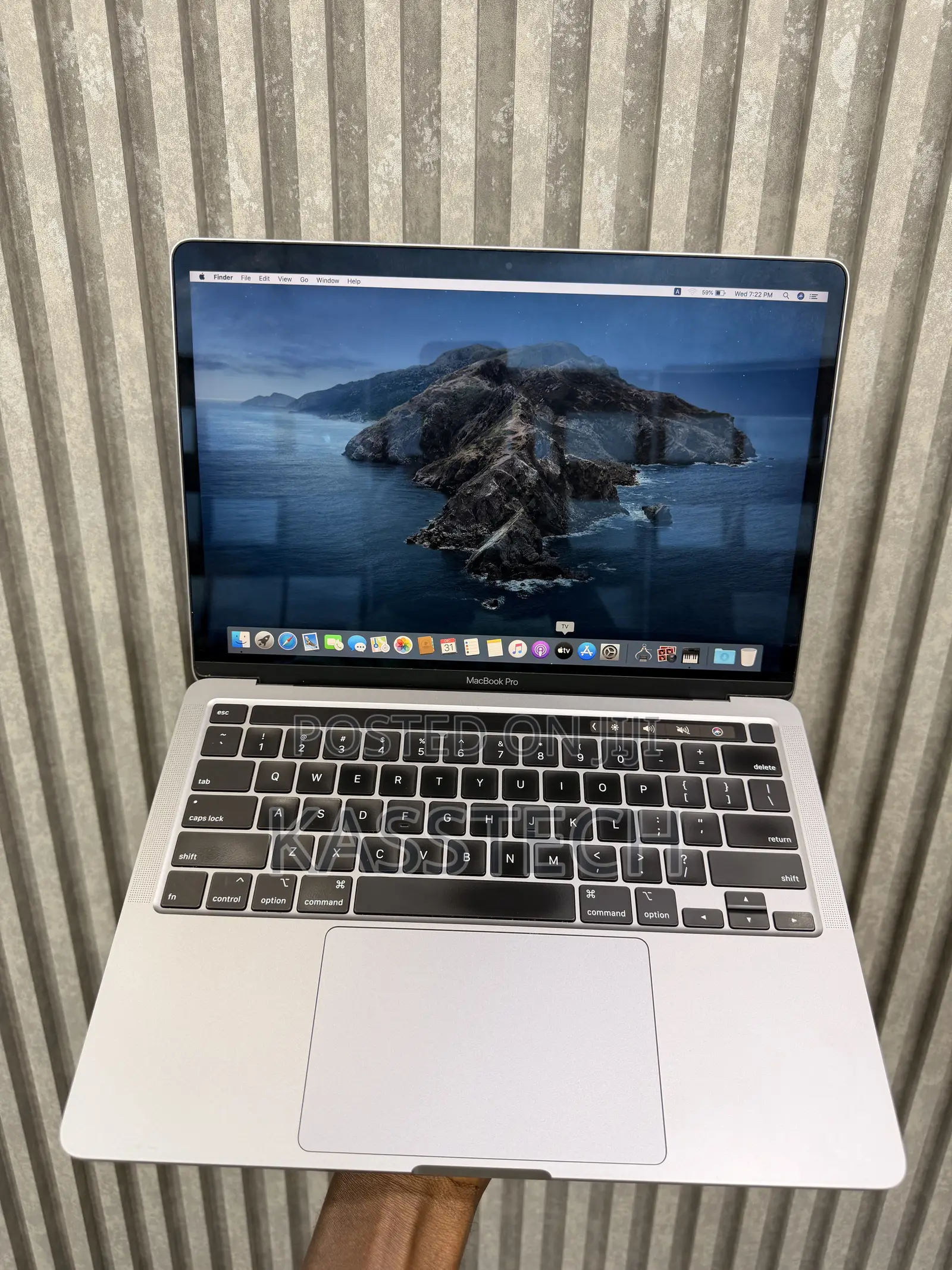Laptop Apple MacBook Pro 2020 8GB Intel Core i5 SSD 256GB