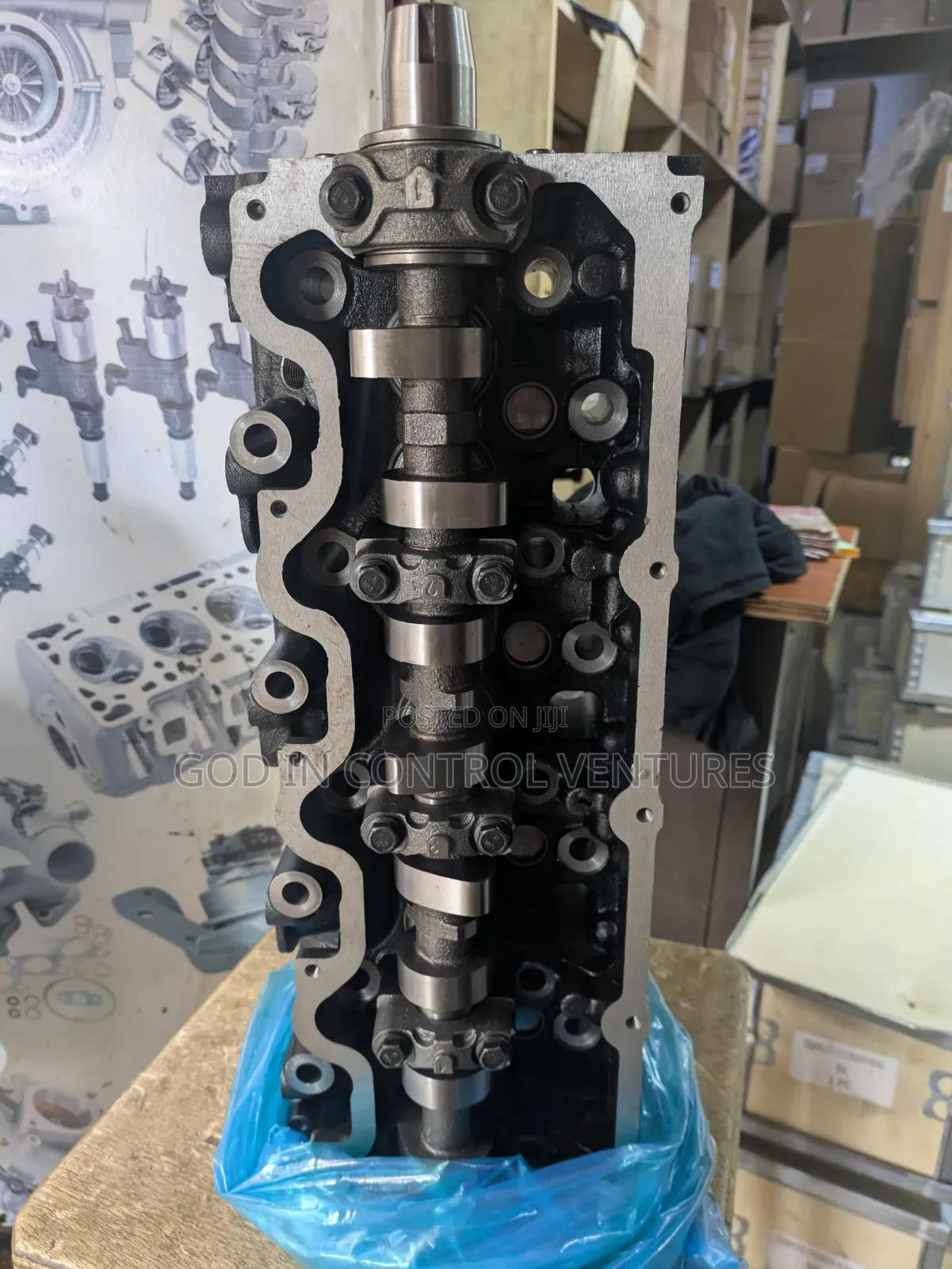 Hilux Cylinder Head 2L