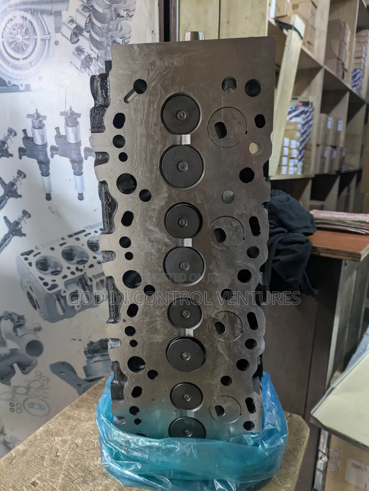 Hilux Cylinder Head 2L