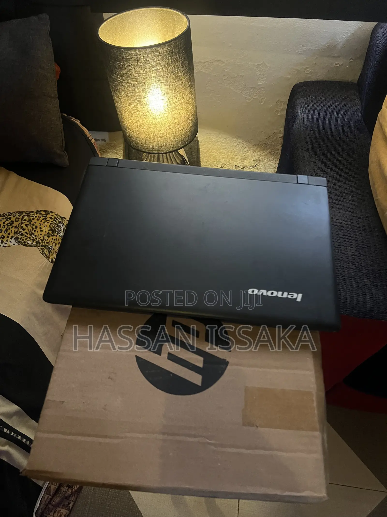 Laptop Lenovo IdeaPad 100 4GB Intel Celeron SSD 128GB