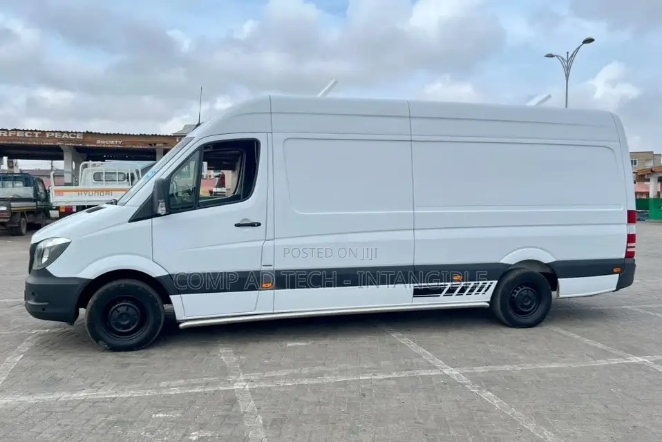 Mercedes-Benz Sprinter 2017 White