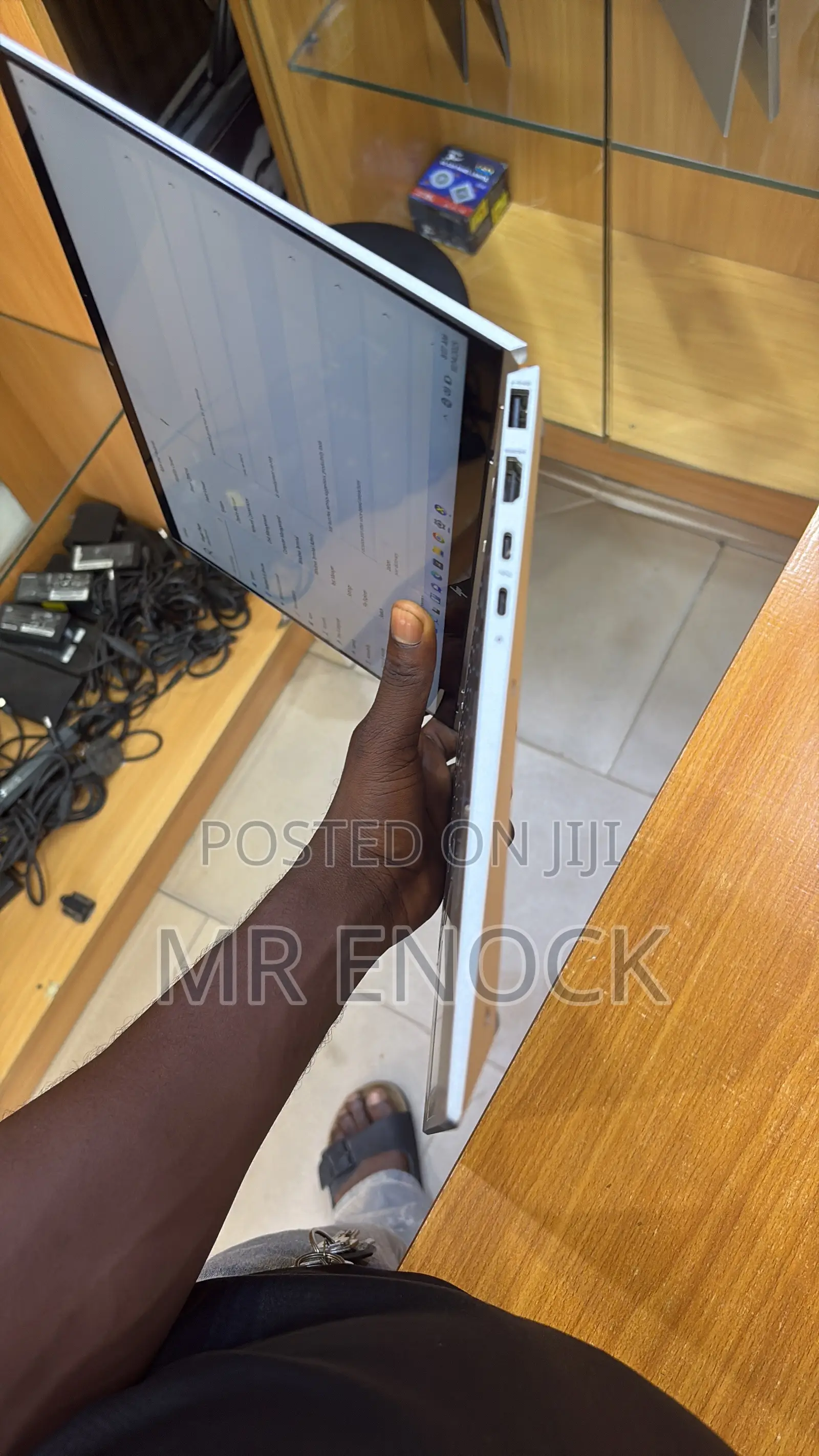 New Laptop HP EliteBook X360 1030 G3 16GB Intel Core i7 SSD 256GB