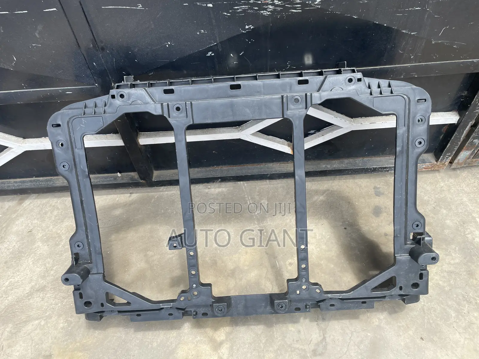 Mazda CX-5, 2018 Upwards Radiator Support.