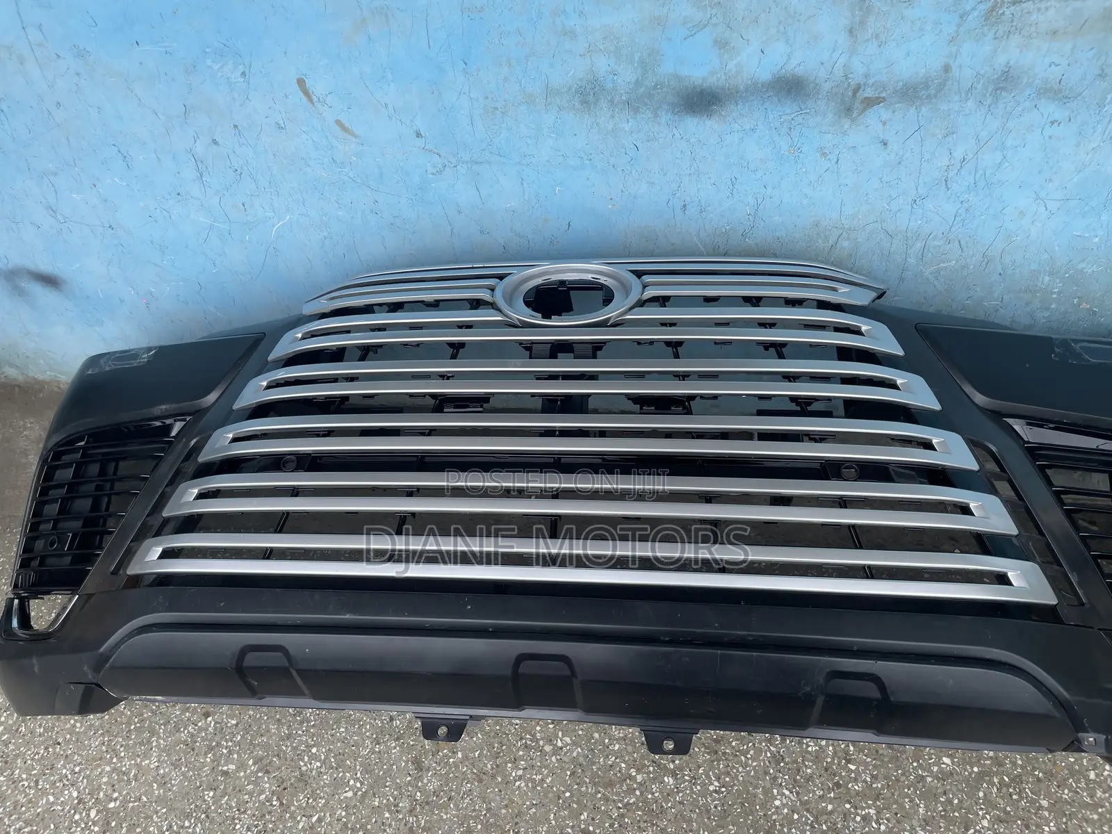 Toyota Lexus LX 600 Front Bumper Complete 2025-2026