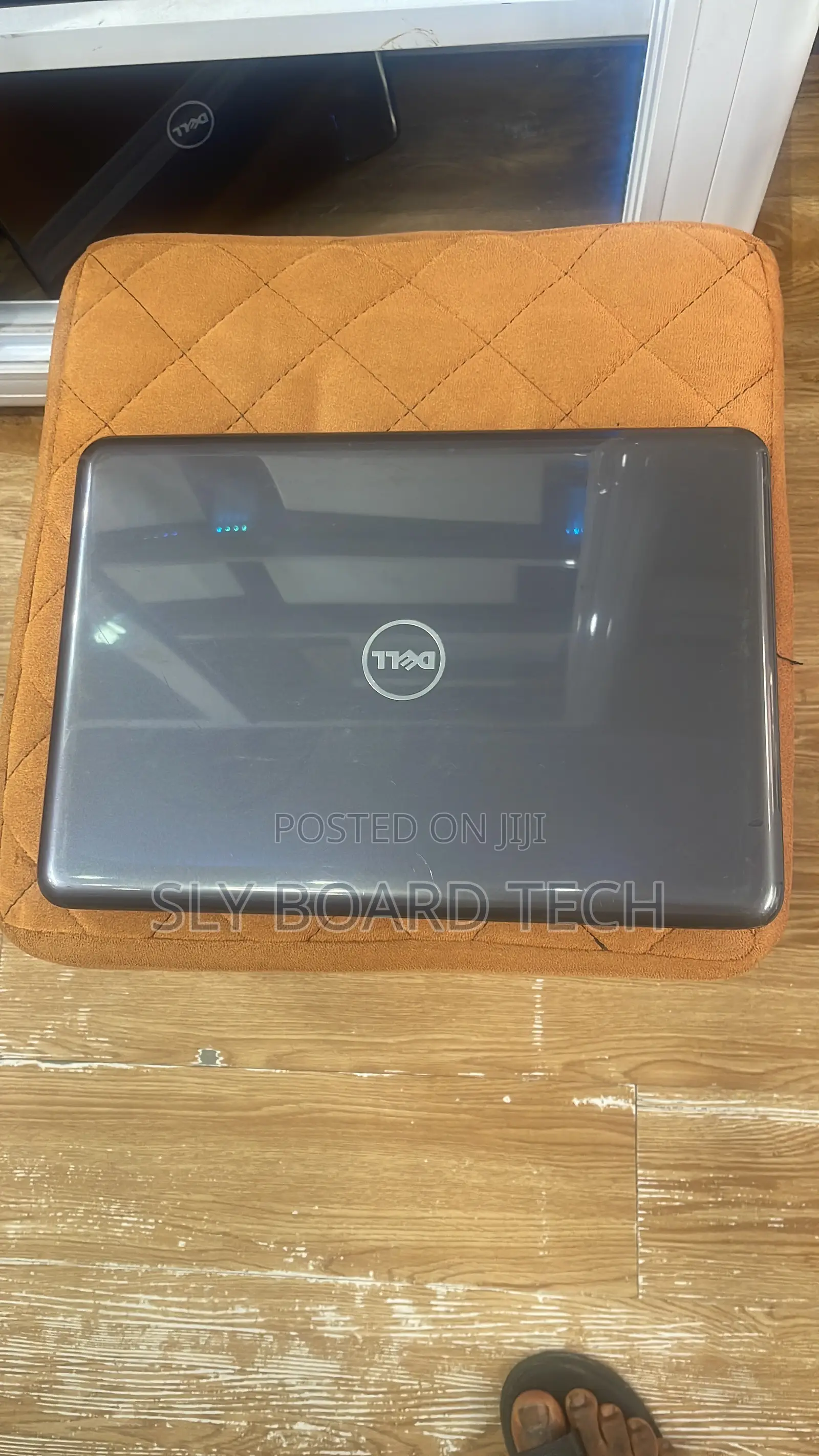 Laptop Dell Latitude 3380 8GB Intel Core i3 HDD+SSD 500GB