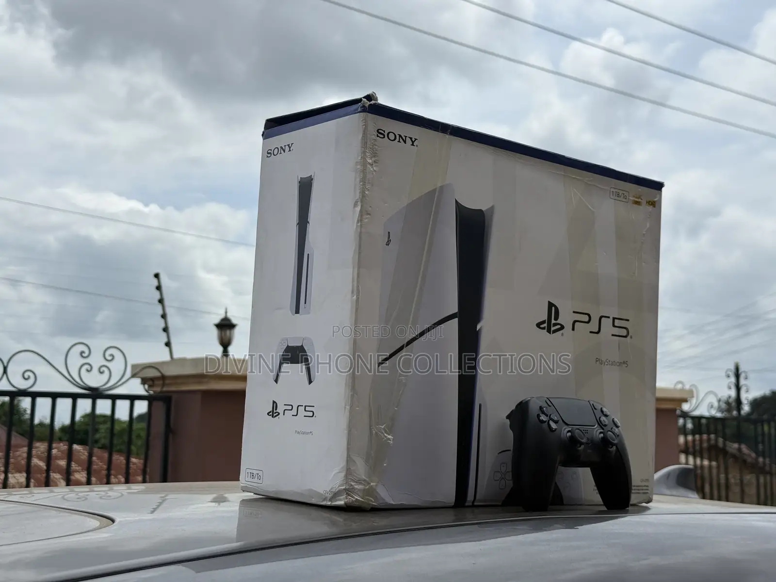 PS5 Slim Standard With Extra Controller Combo Deal