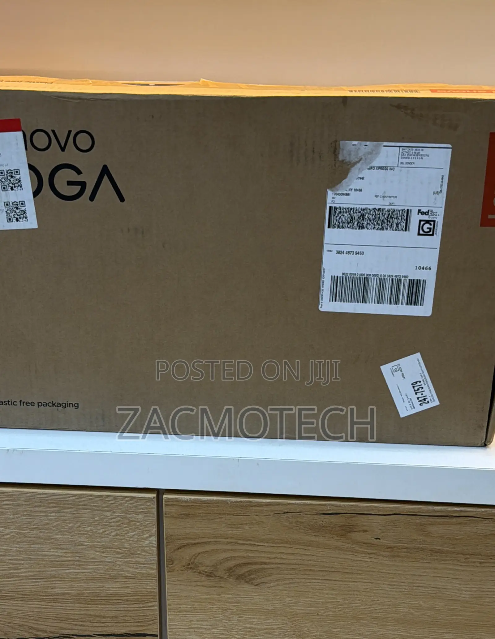 New Laptop Lenovo Yoga 7i 16GB Intel Core Ultra 7 SSD 512GB