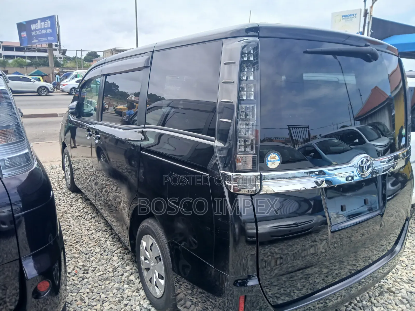 Toyota Voxy 2016 Black