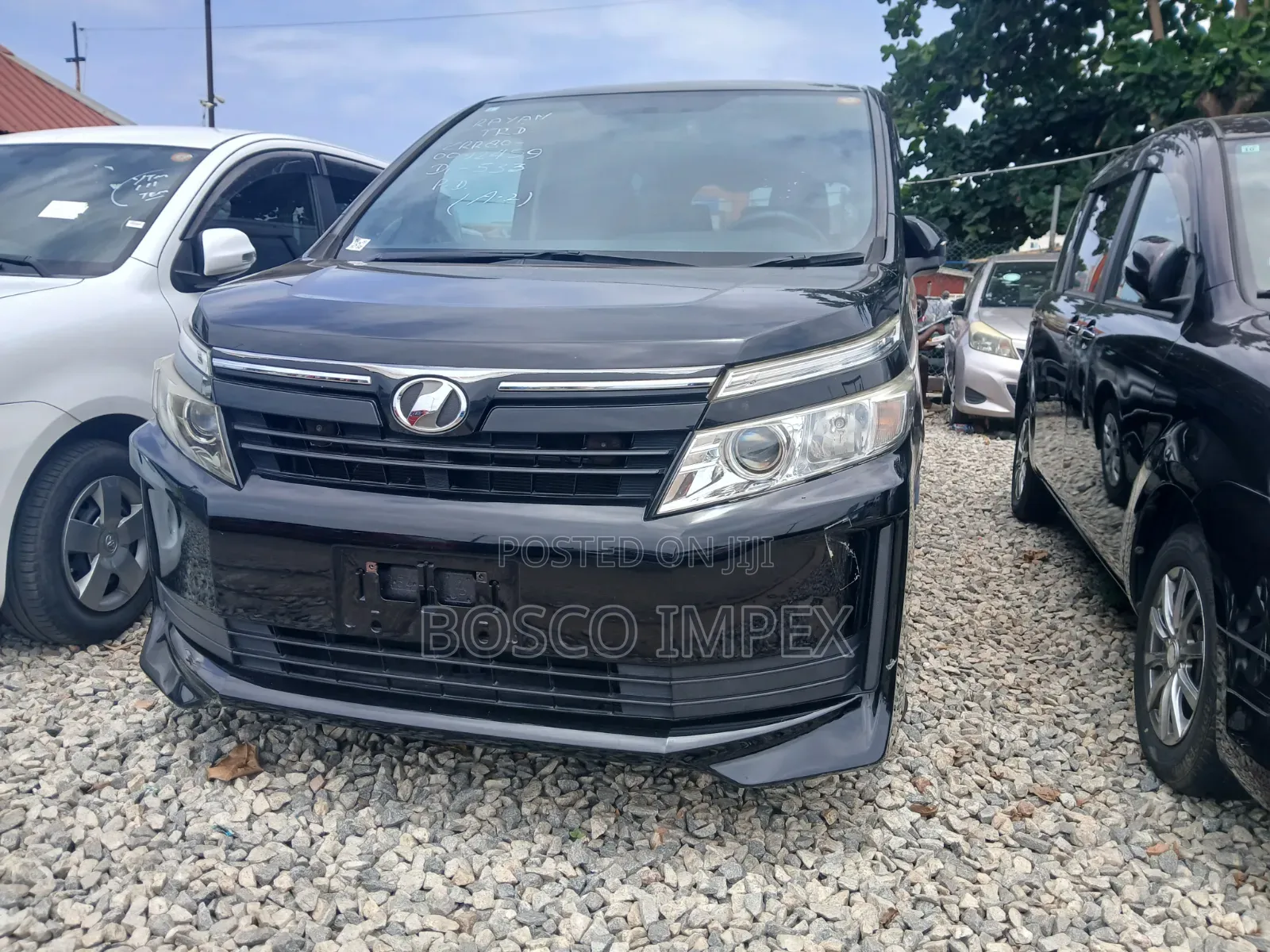 Toyota Voxy 2016 Black