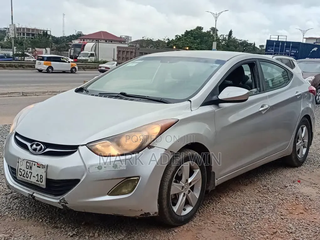 Hyundai Elantra 2013 Gray