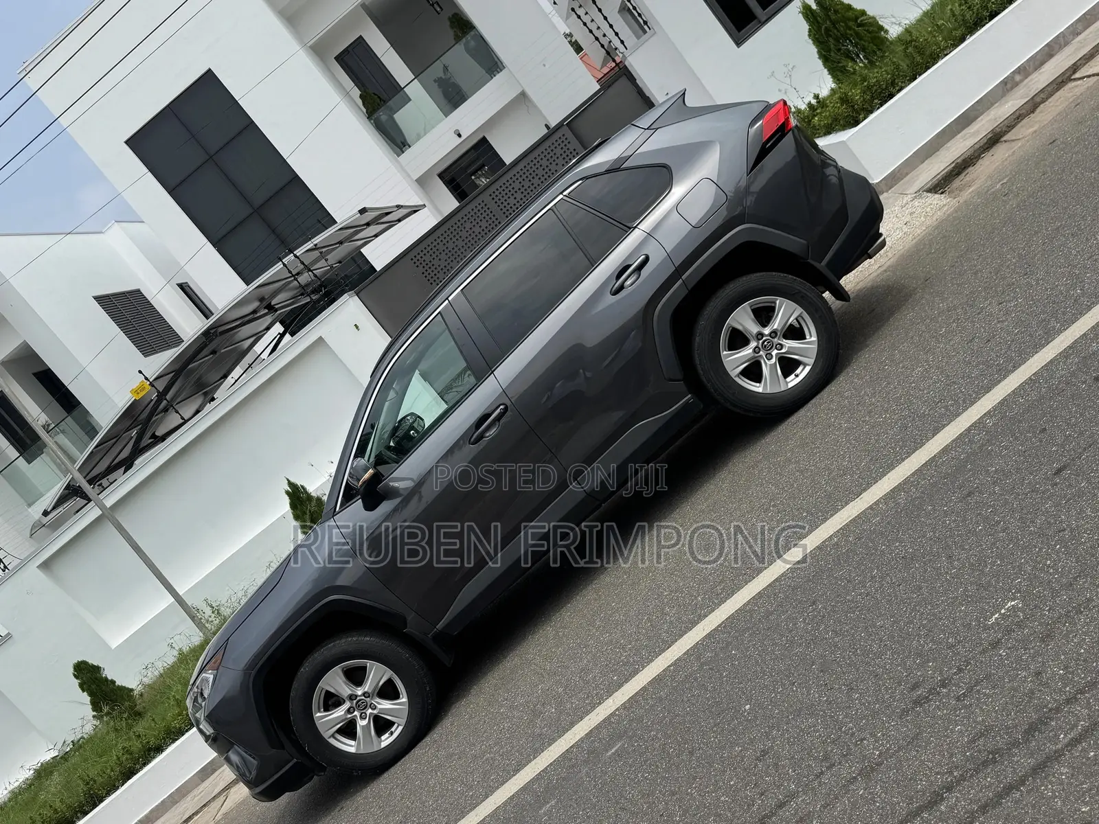 Toyota RAV4 2020 Gray