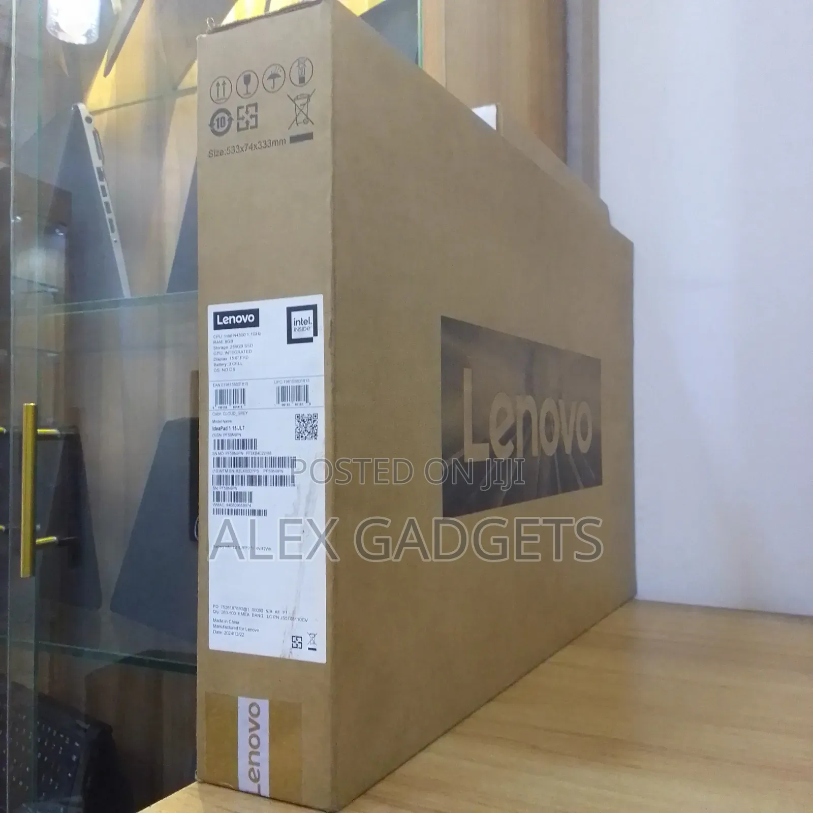 New Laptop Lenovo IdeaPad 1 8GB Intel SSD 256GB