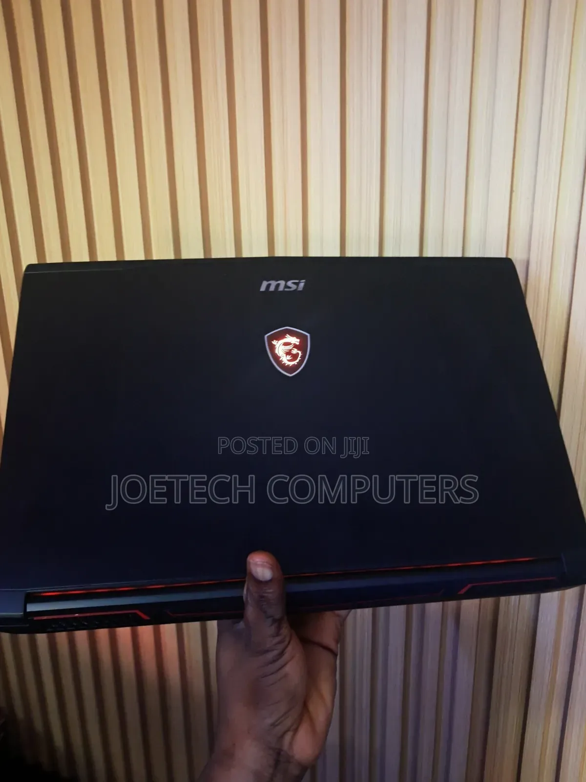 Laptop MSI GF62 8RD 12GB Intel Core i5 SSD 512GB