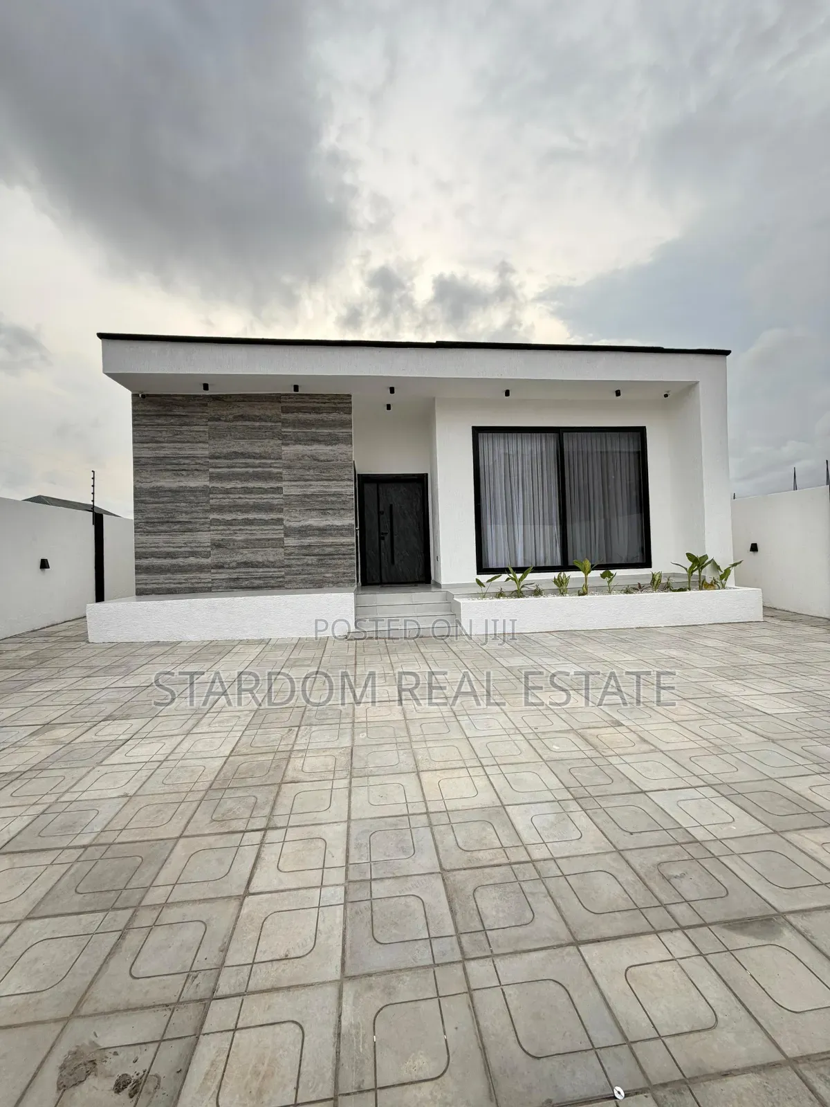 Furnished 3bdrm Bungalow in Spintex Road Com18, Baatsona Total for sale