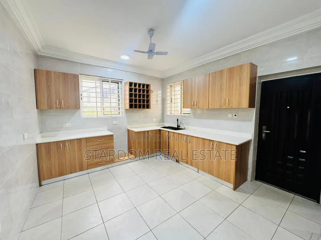 2bdrm Apartment in East Legon Hills, Boundary Road Area for rent
