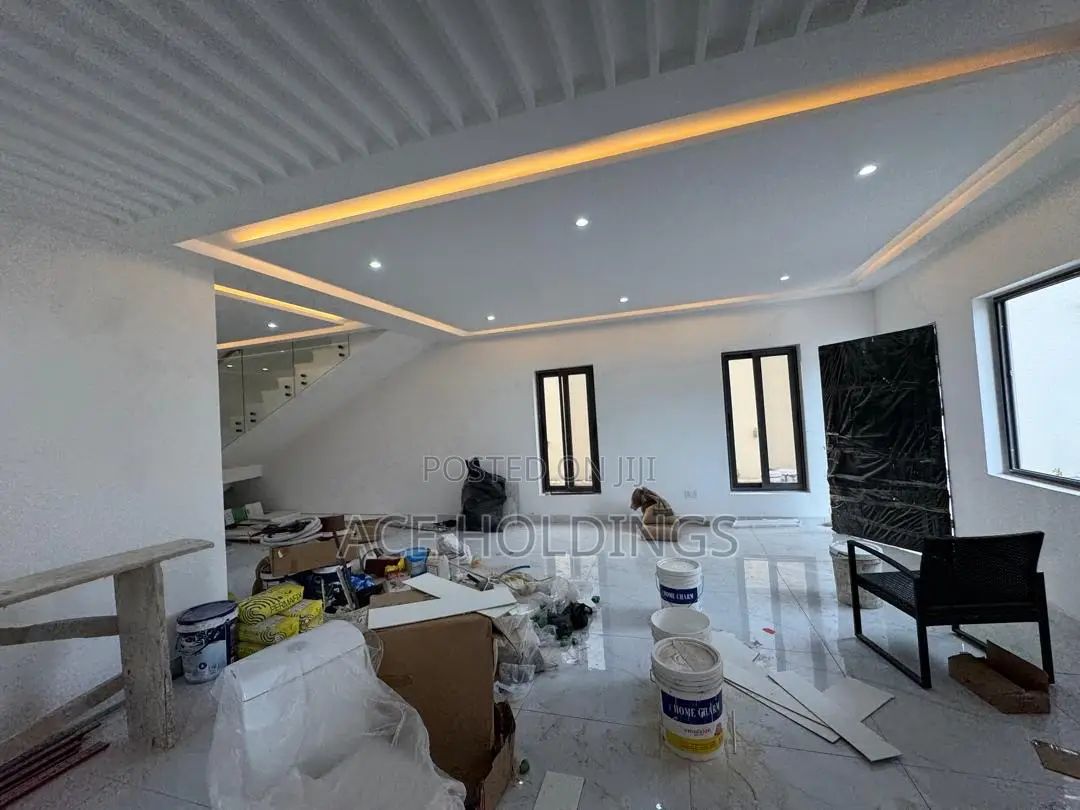 4bdrm Mansion in East Legon Hills for sale