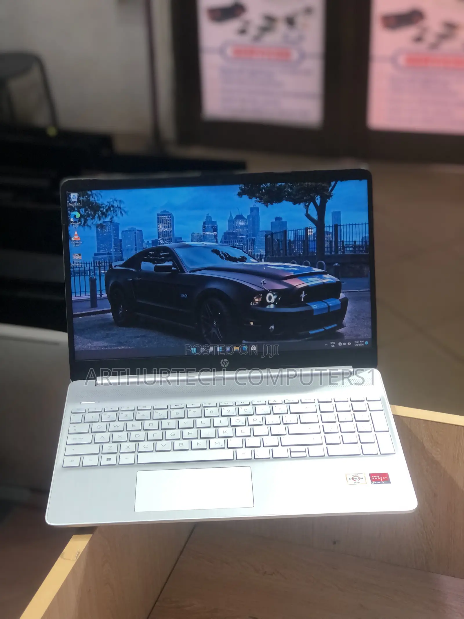 Laptop HP 15s 8GB AMD SSD 256GB