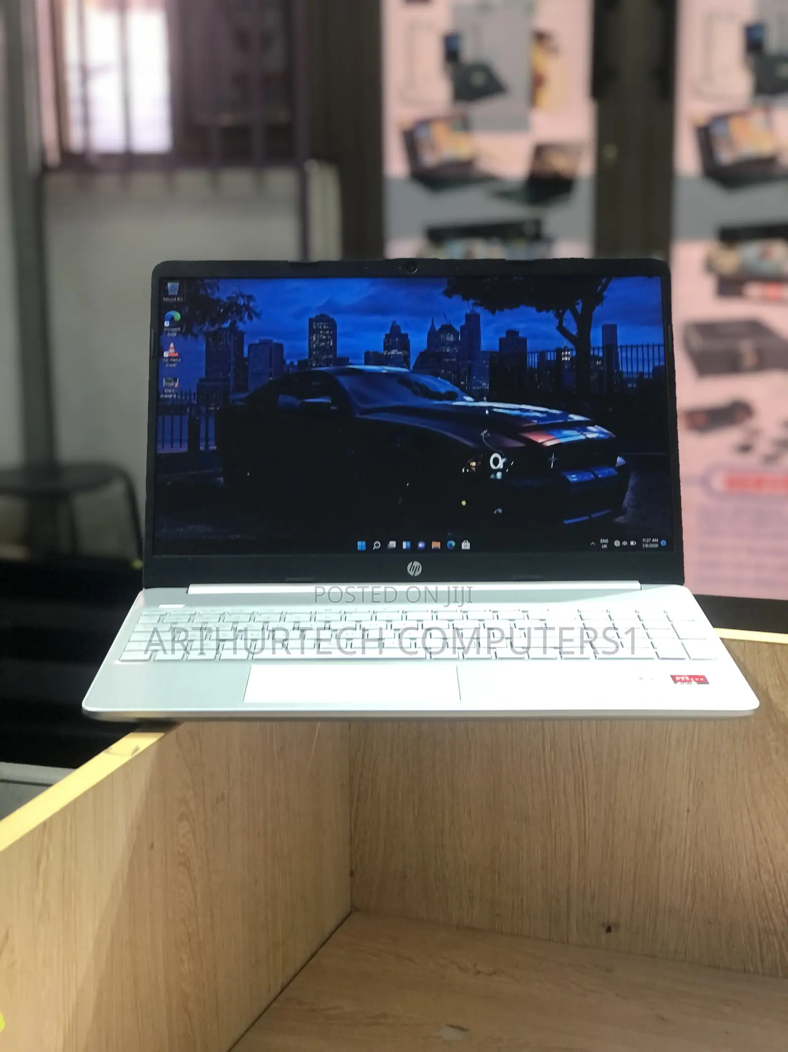 Laptop HP 15s 8GB AMD SSD 256GB