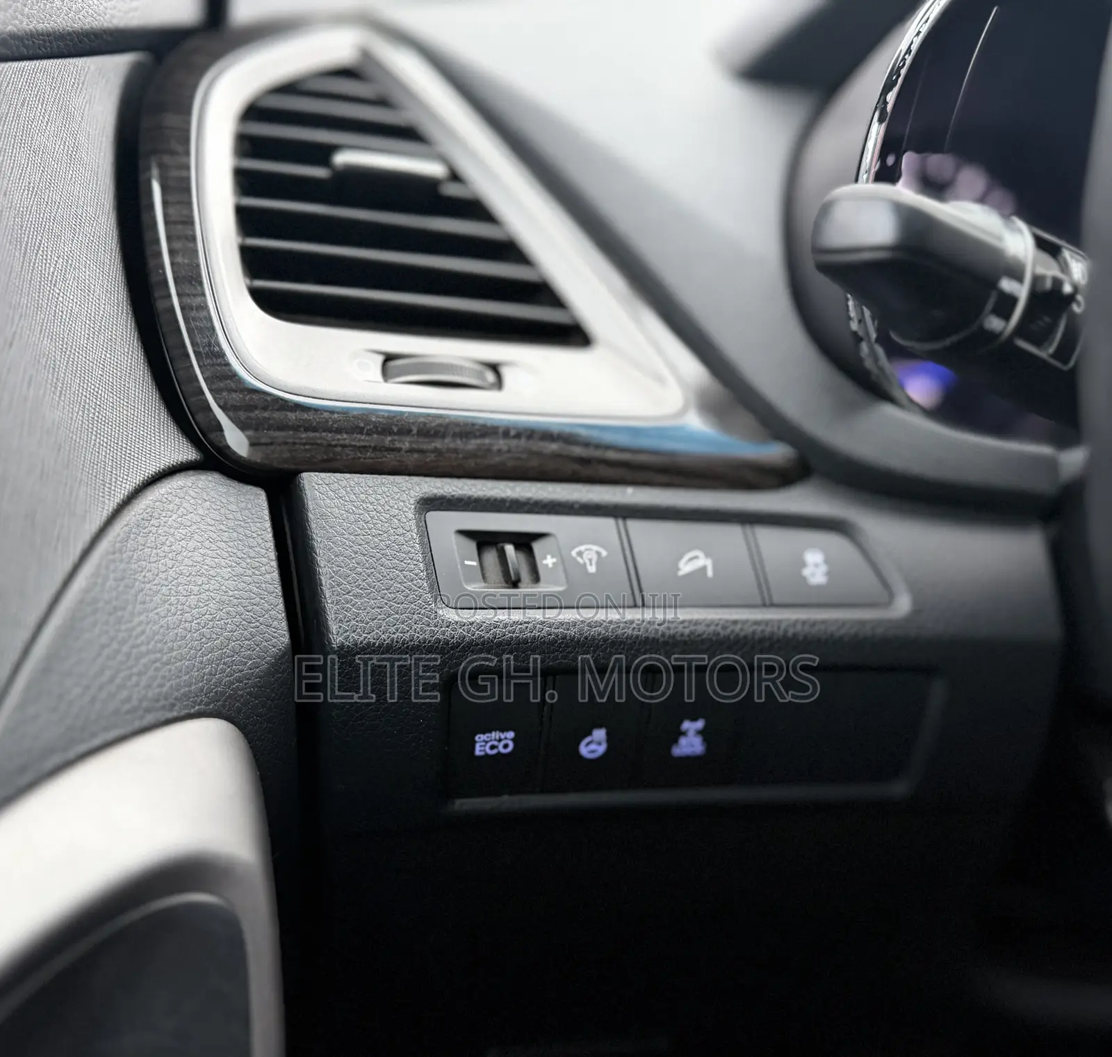 Hyundai Santa Fe 2016 Black
