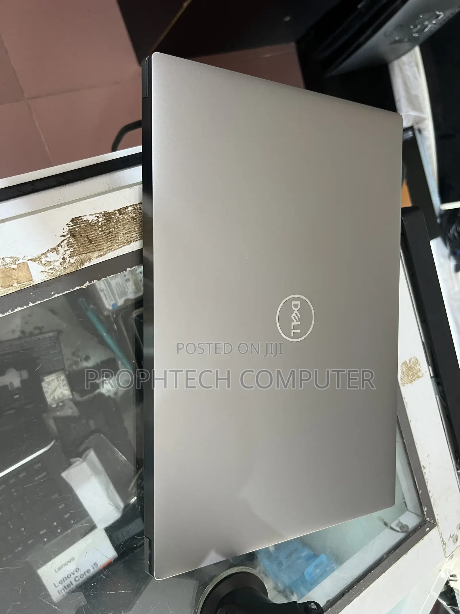 Laptop Dell Precision 5560 32GB Intel Core i7 SSD 512GB