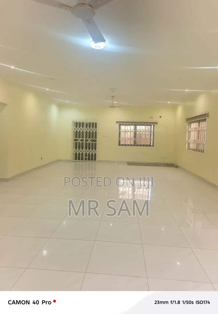 3bdrm House in Sam Properties, Ga South Municipal for rent