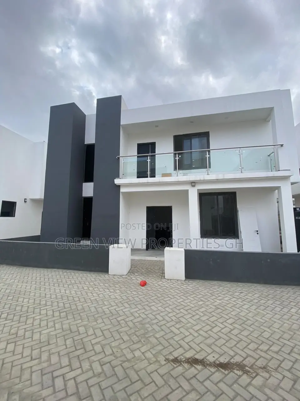 3bdrm Townhouse / Terrace in Tseaddo for rent