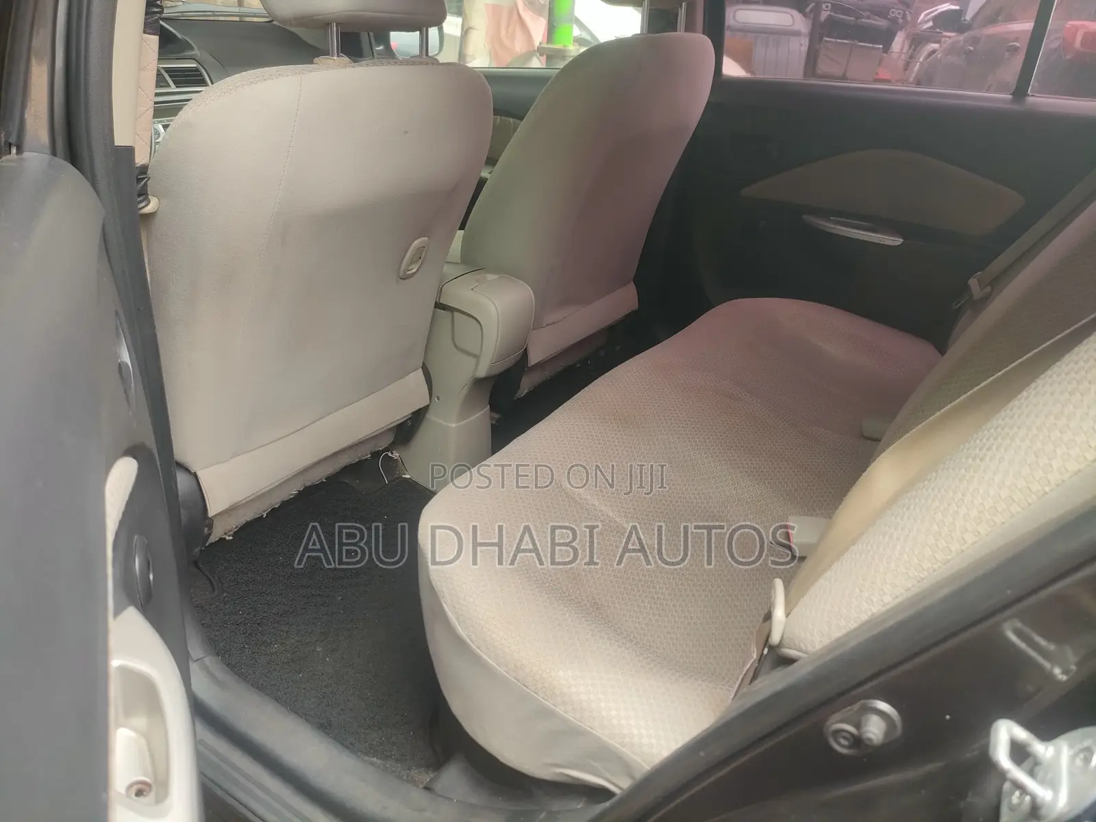 Toyota Belta 2010 Gray