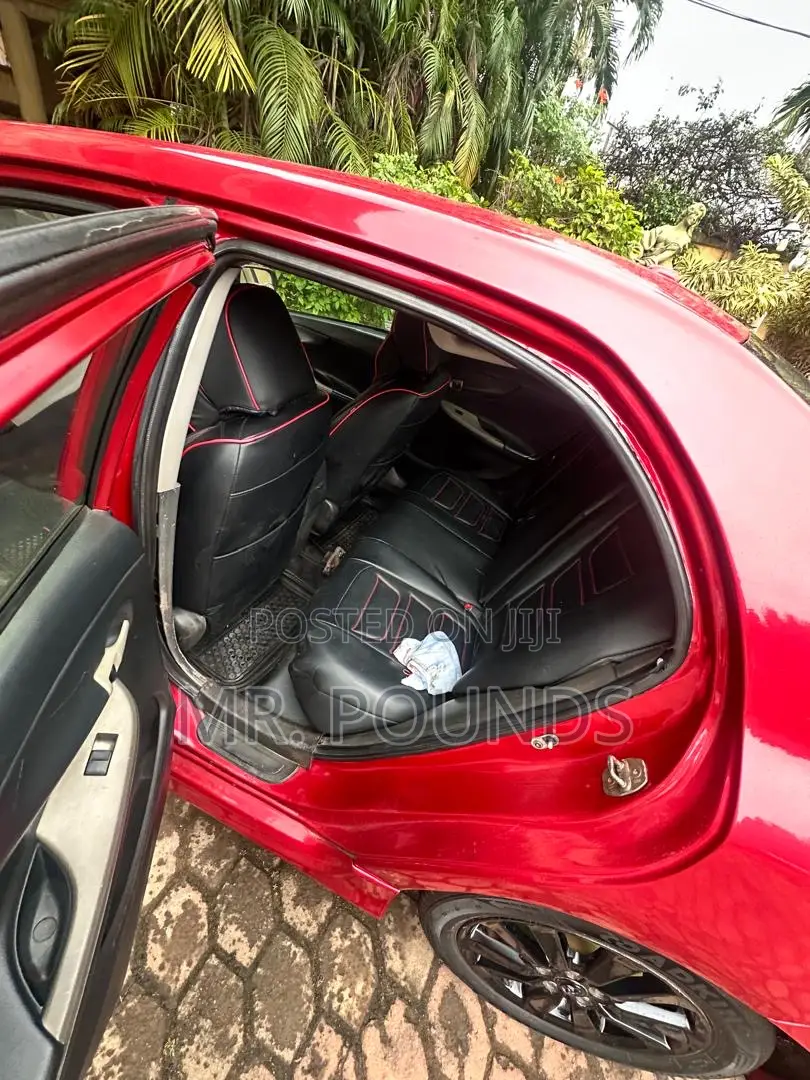 Toyota Corolla 2010 Red