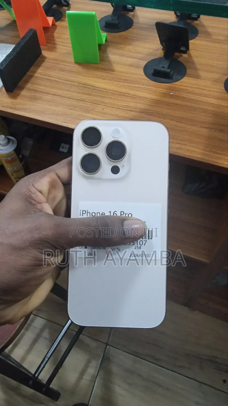 Apple iPhone 16 Pro 256 GB Gray