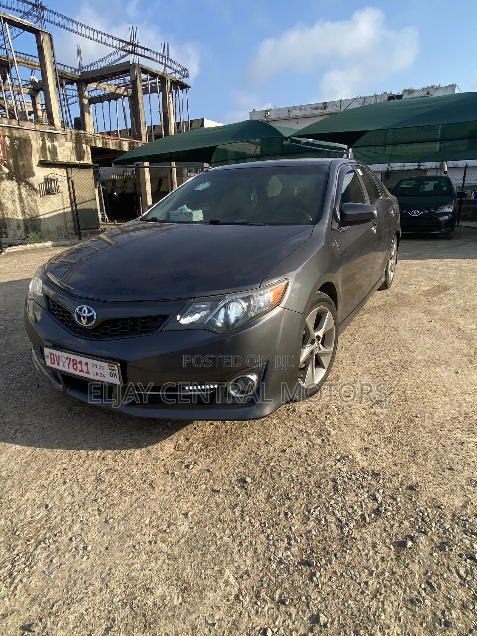 Toyota Camry SE Sport 4dr Sedan (2.5L 4cyl 6A) 2014 Gray