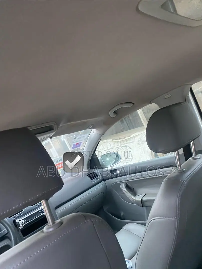 Volkswagen Golf 1.6 TDI 5 Door 2010 Silver