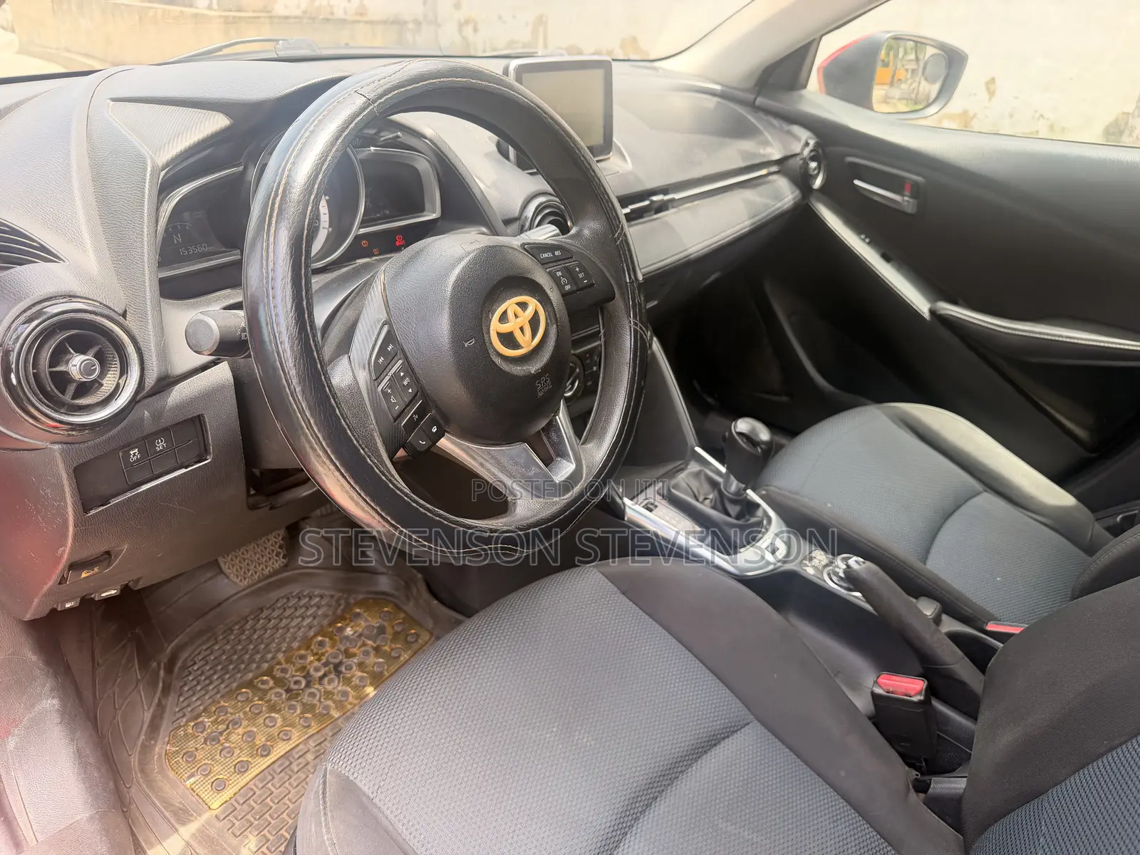 Toyota Yaris 2019 Red