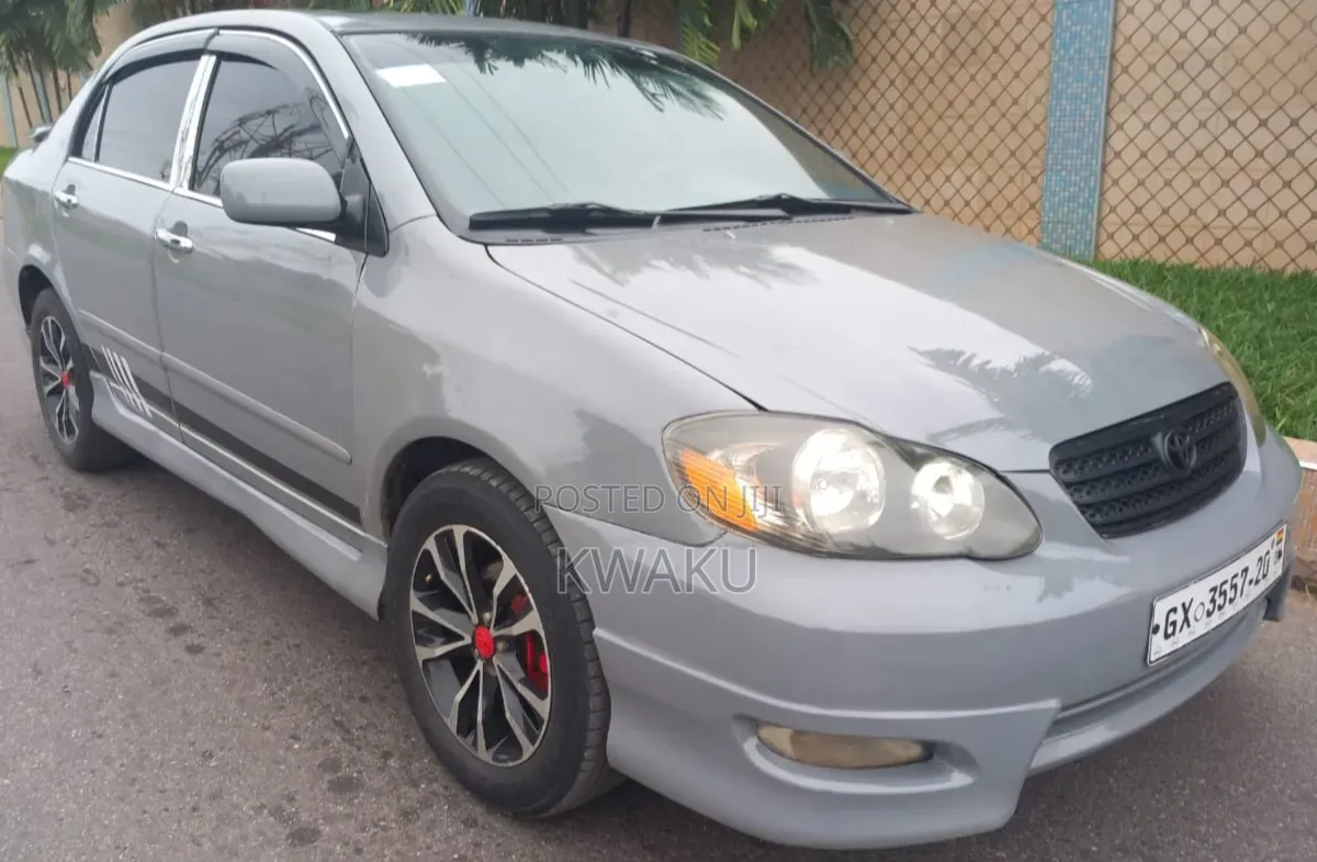 Toyota Corolla 2007 Gray