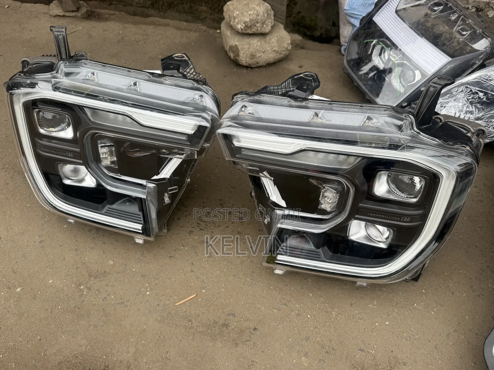 Ford Ranger 2025 Headlight Pair