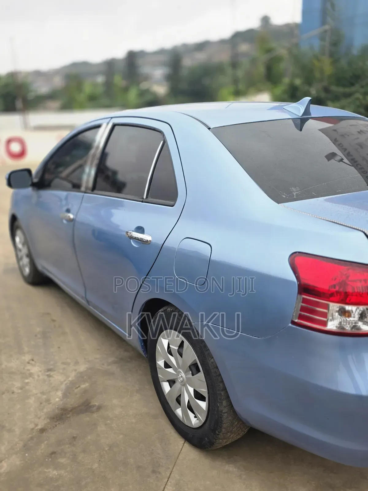 Toyota Belta 2009 Blue