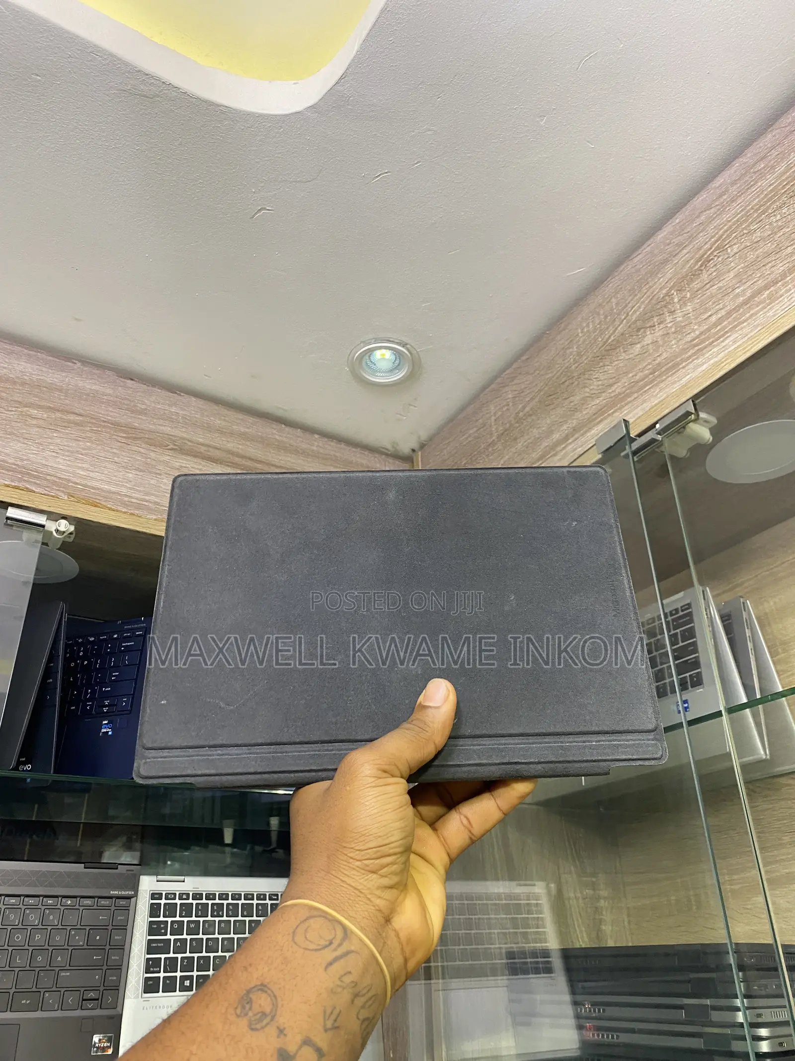 Laptop Microsoft Surface Pro 7+ 8GB Intel Core i5 SSD 256GB