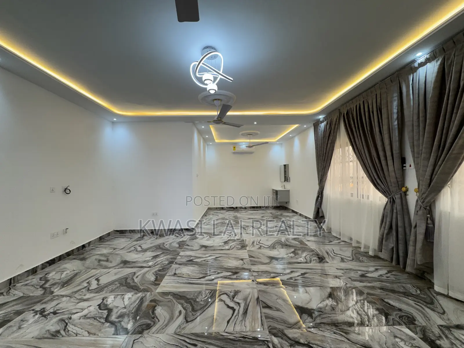 2bdrm Apartment in New Bortianor, Weija for rent