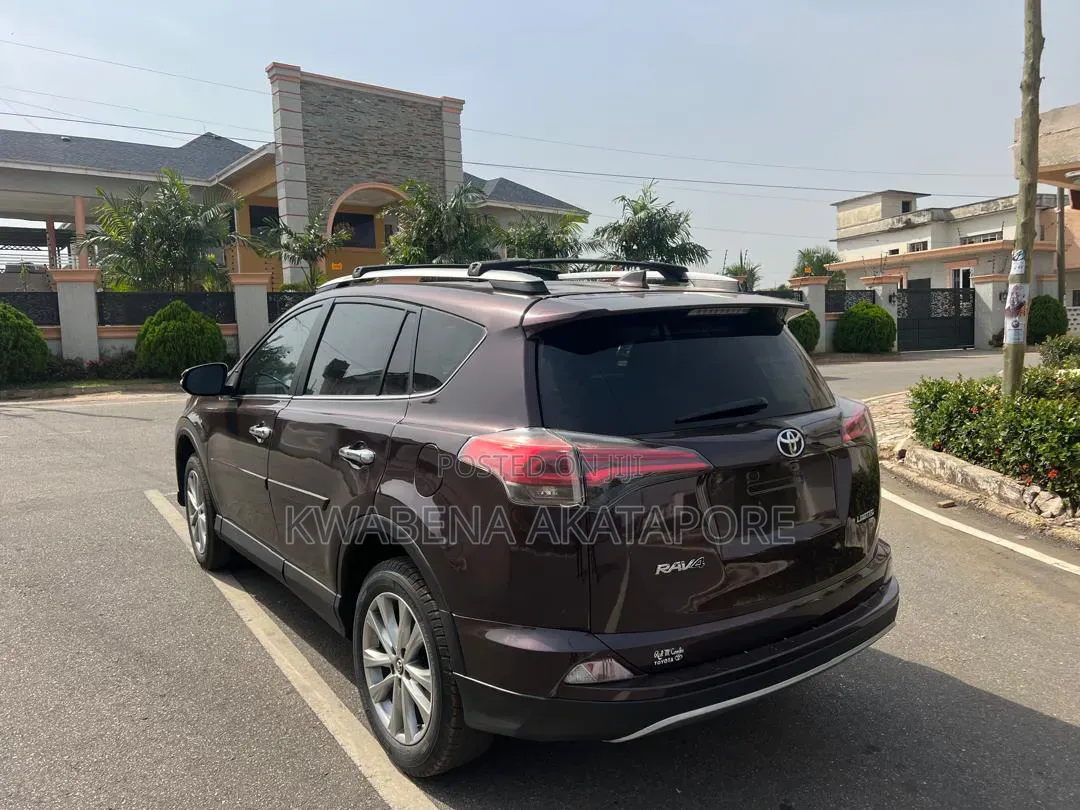 Toyota RAV4 2018 Black
