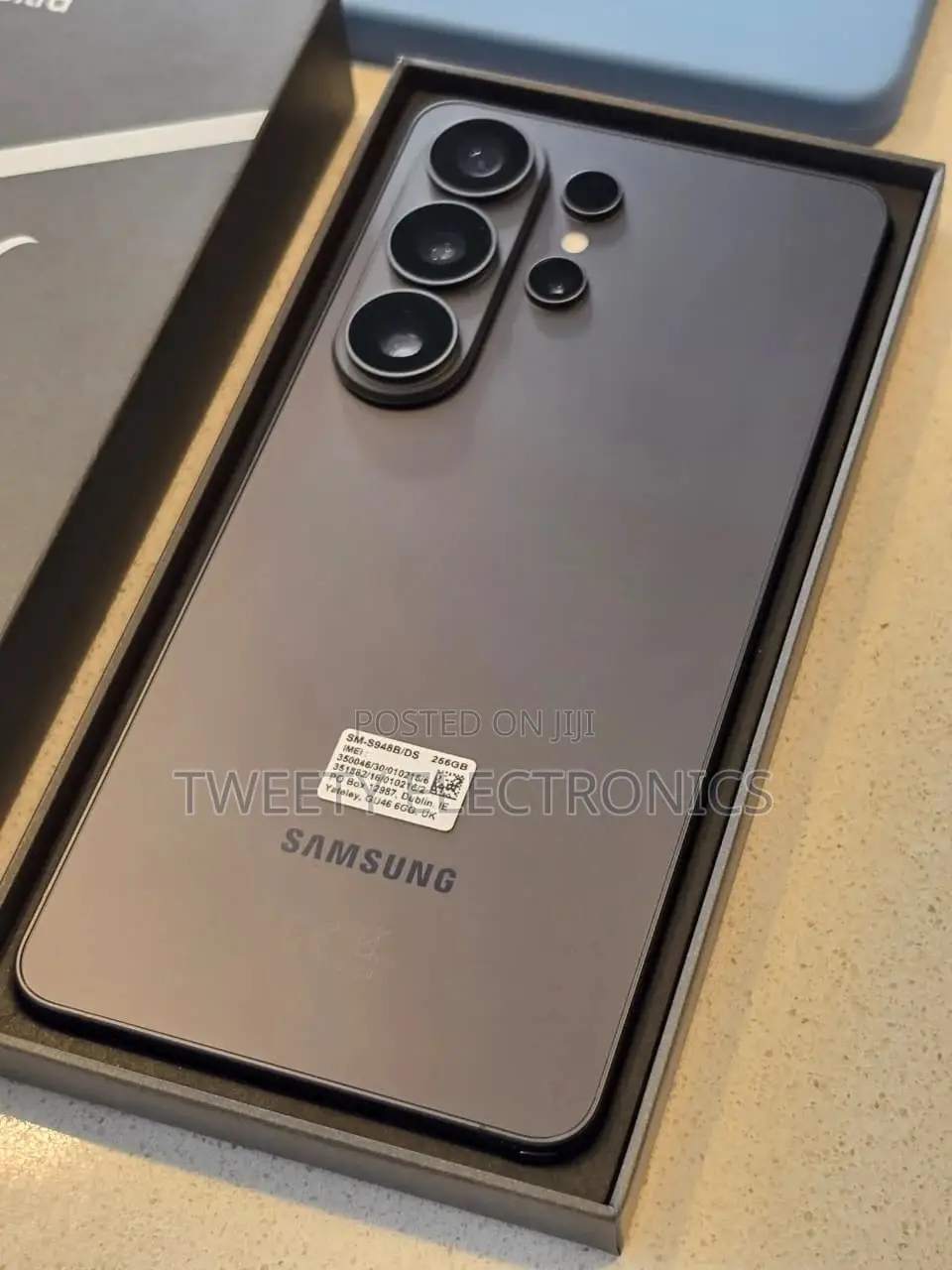 New Samsung Galaxy S26 Ultra 5G 1 TB Black