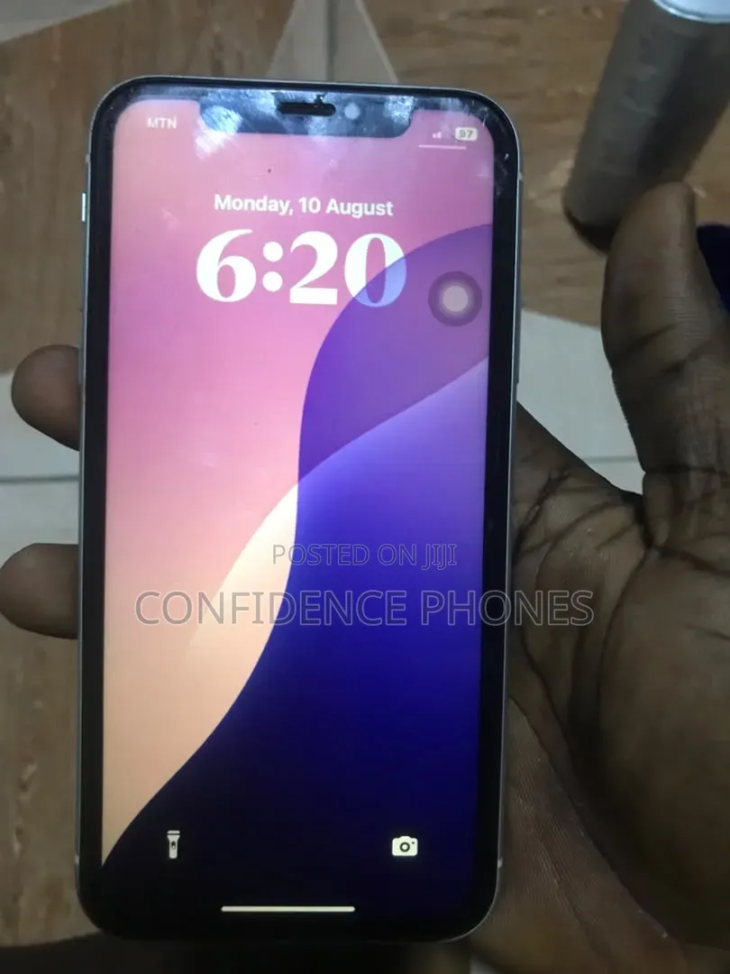 Apple iPhone XR 64 GB Yellow