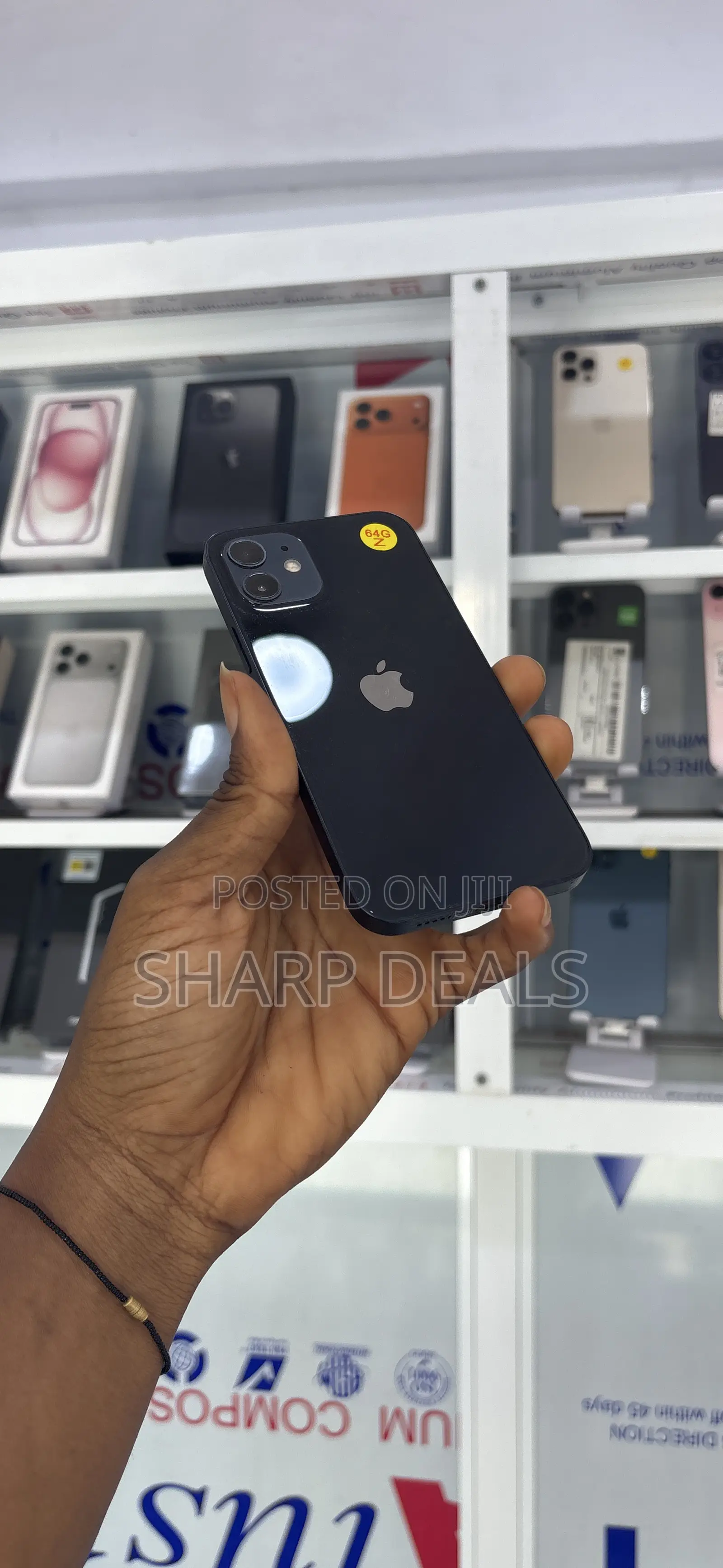 Apple iPhone 12 64 GB Black