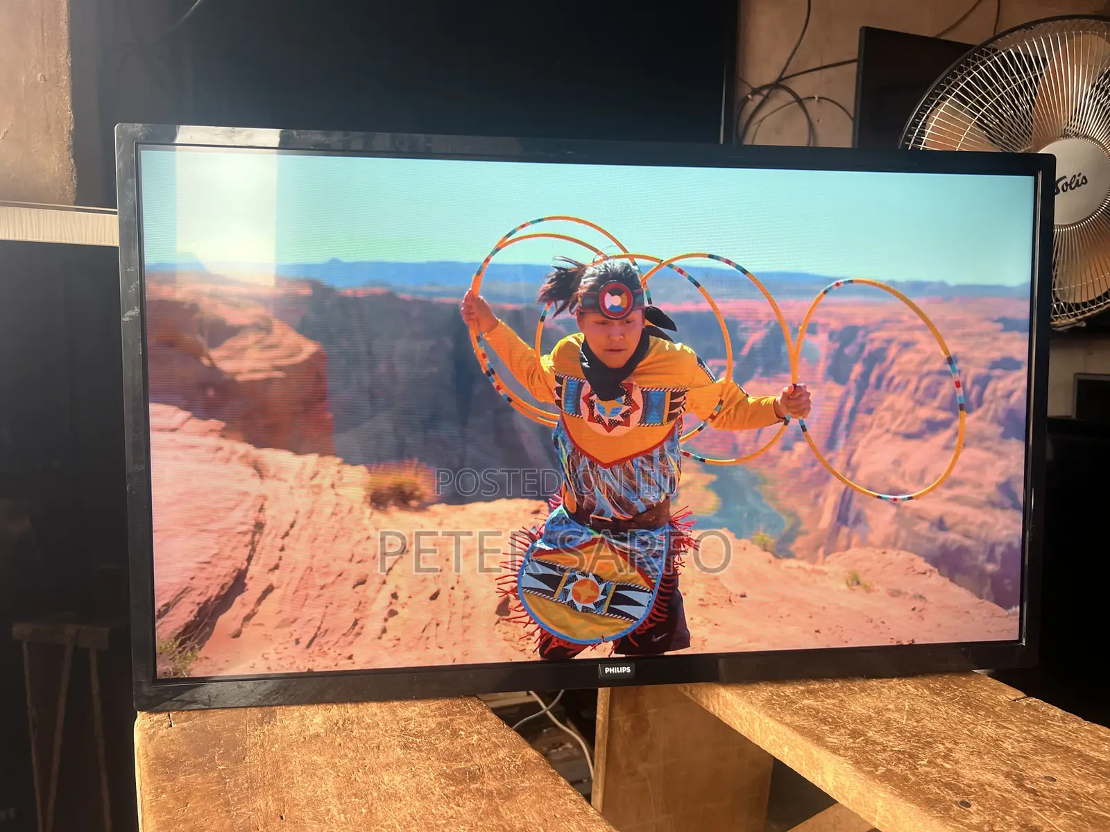 32 Inch Philips Smart LED TV