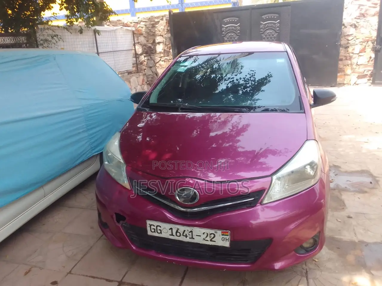 Toyota Vitz 1.3 AWD 3dr 2012 Pink