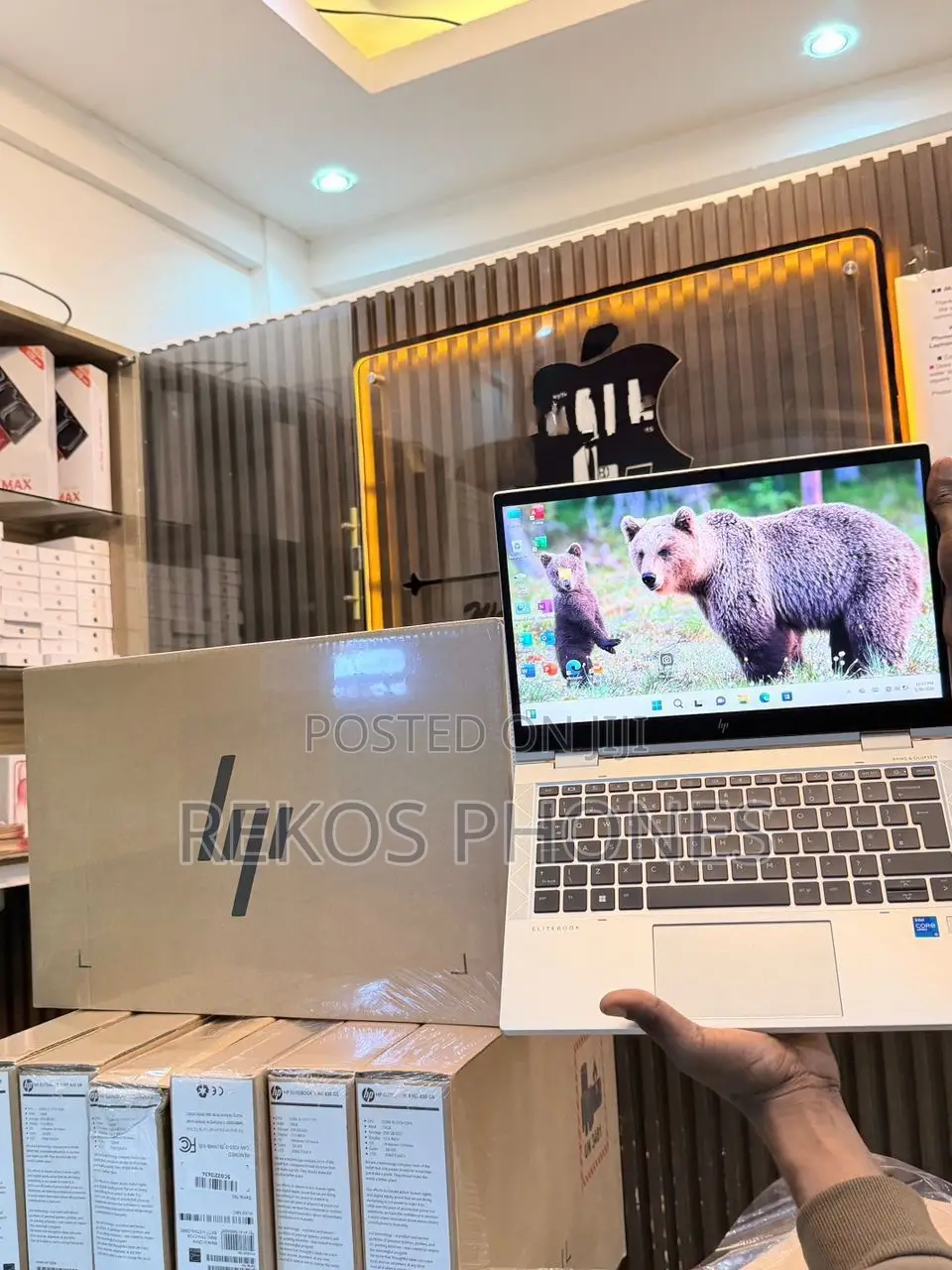 New Laptop HP EliteBook 1040 G8 16GB Intel Core i5 SSD 512GB