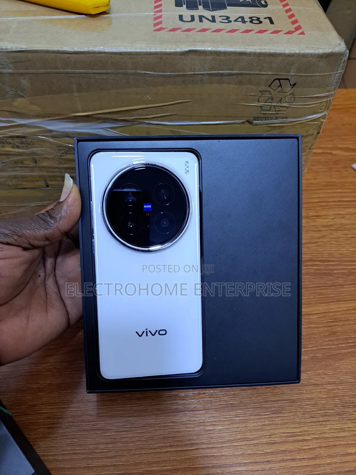 New Vivo X200 Pro 512 GB White