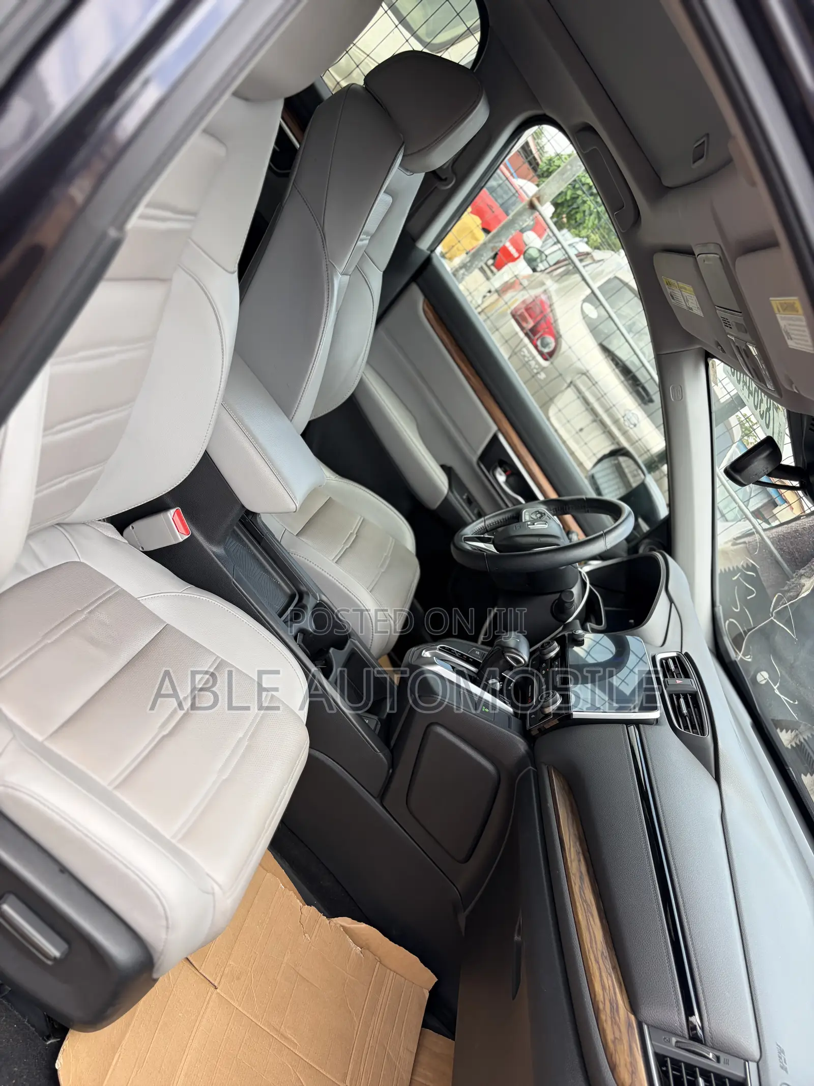 Honda CR-V Touring AWD 2018 Gray