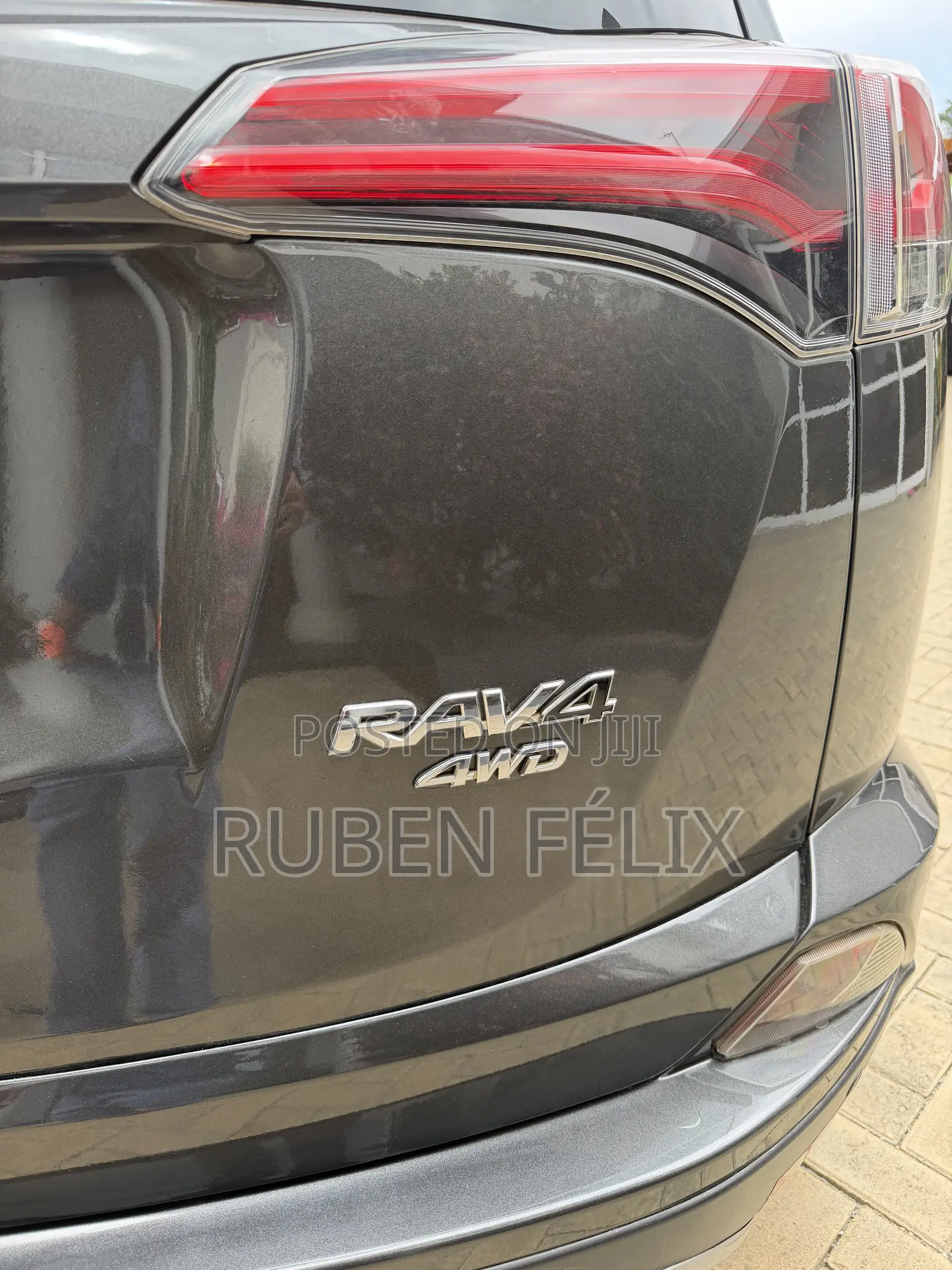 Toyota RAV4 2018 Gray