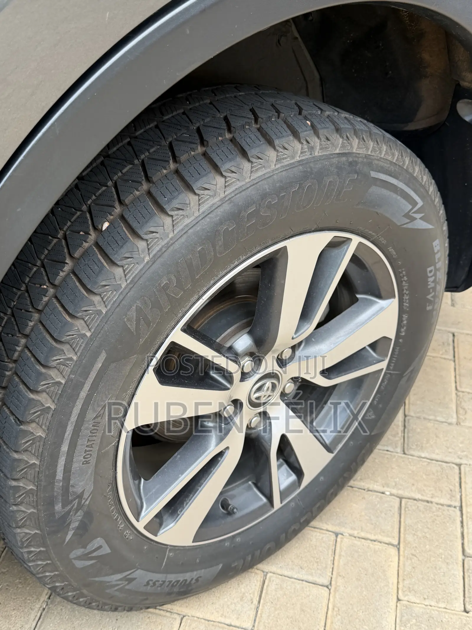 Toyota RAV4 2018 Gray