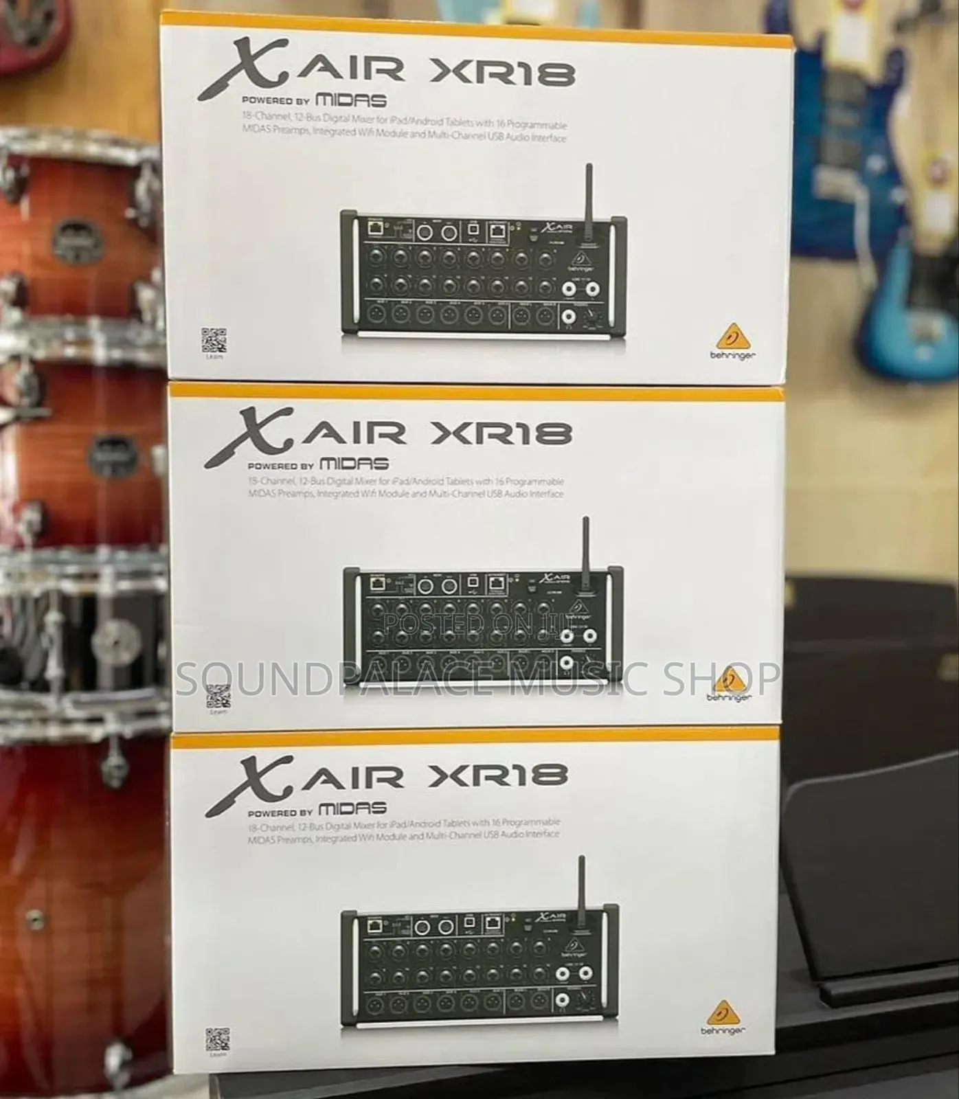 Behringer X AIR XR18 18-Channel Digital Mixer