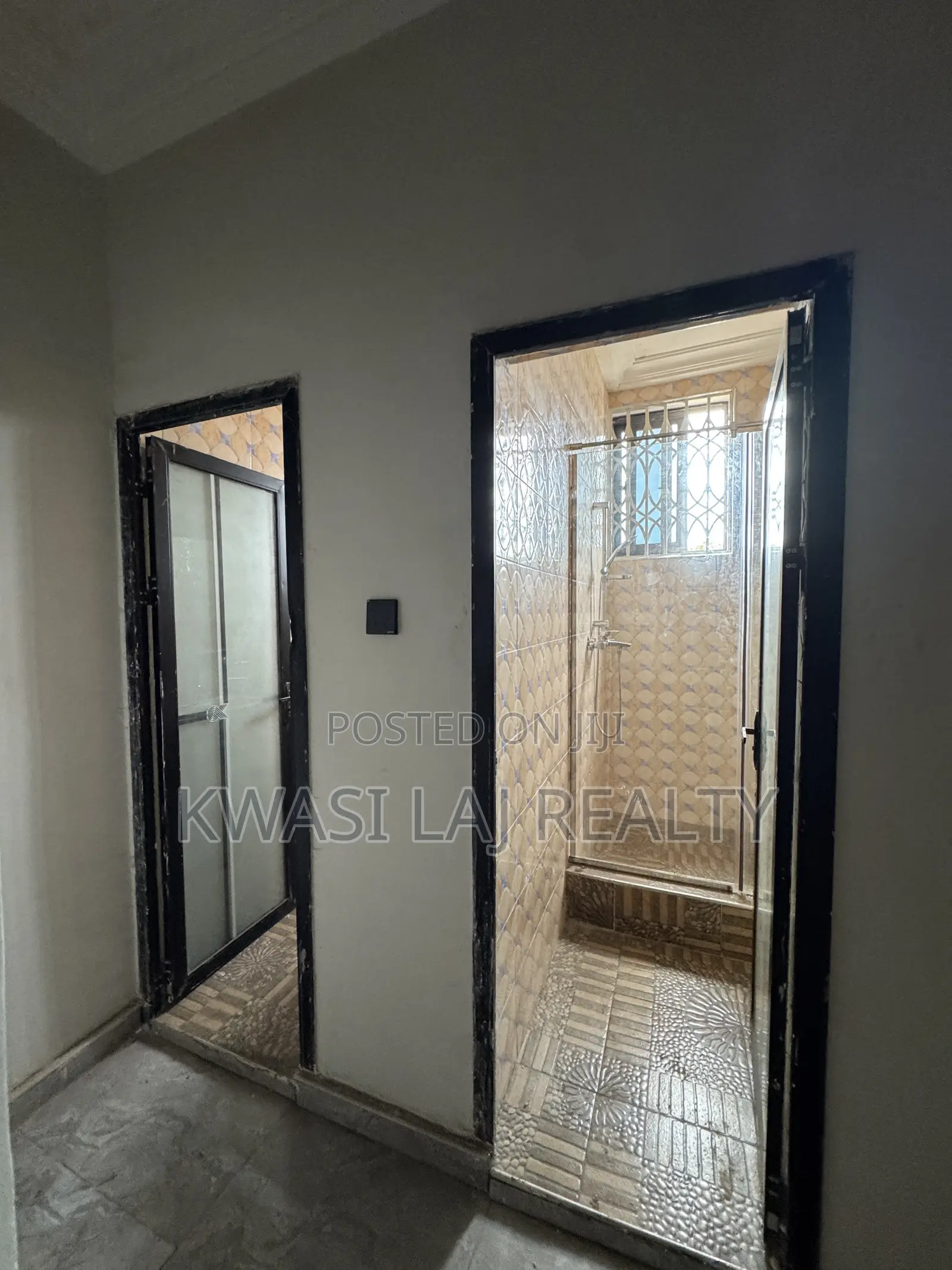 3bdrm Apartment in Westhills Mall, Weija for rent